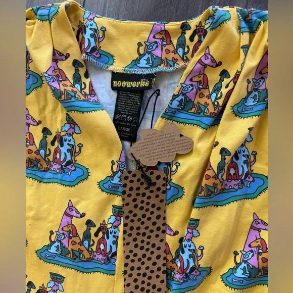 NOOWORKS Greta Dog Party Graphic Dress Large - Picture 3 of 4